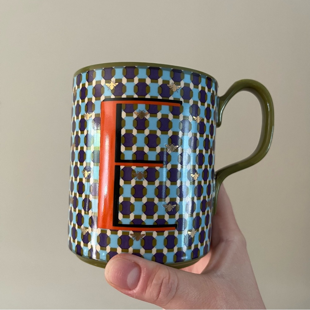 2/24$ MUGS ☕️🧸 Anthropologie coffee mug